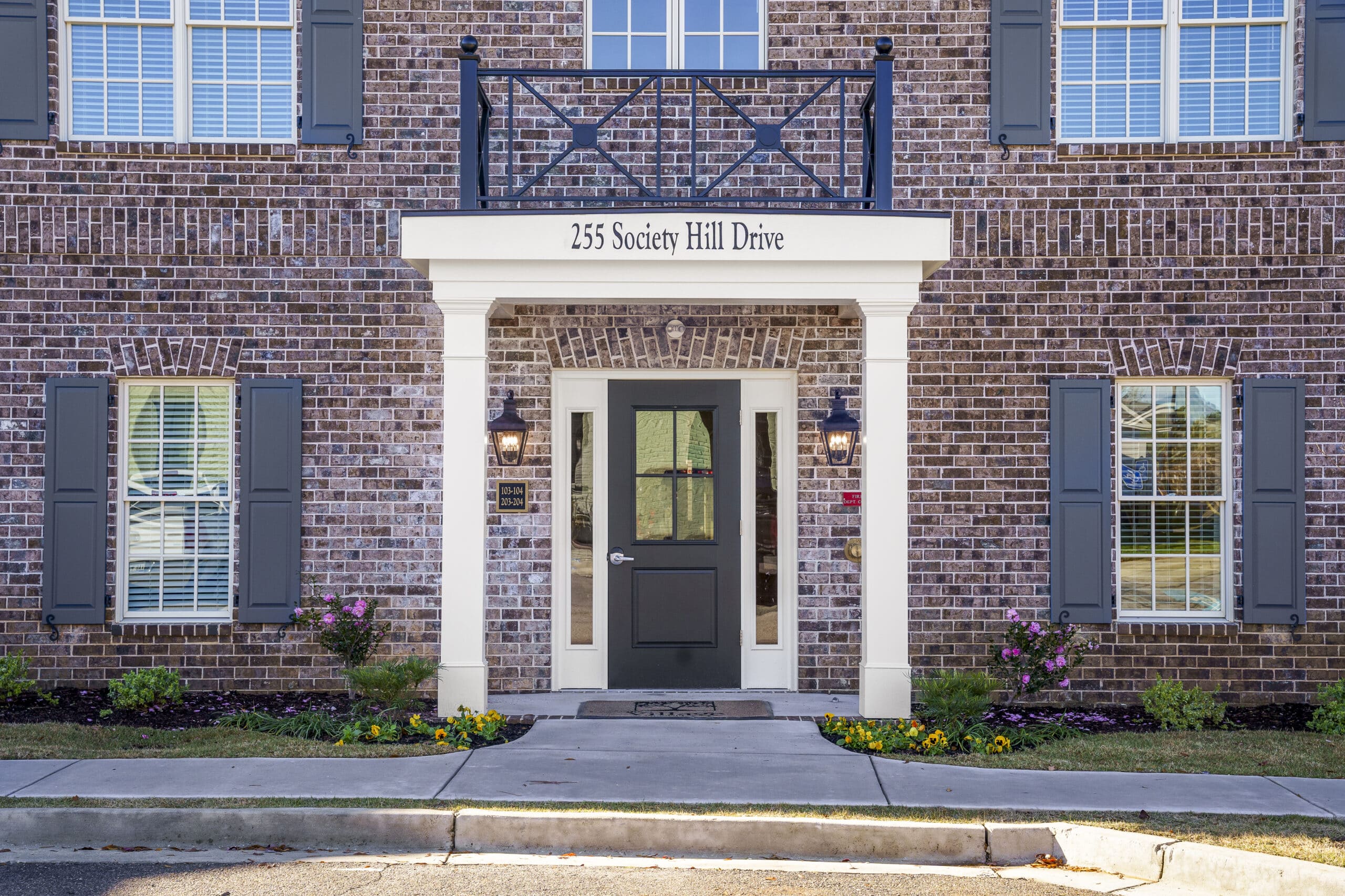 Courtyard at The Village Aiken